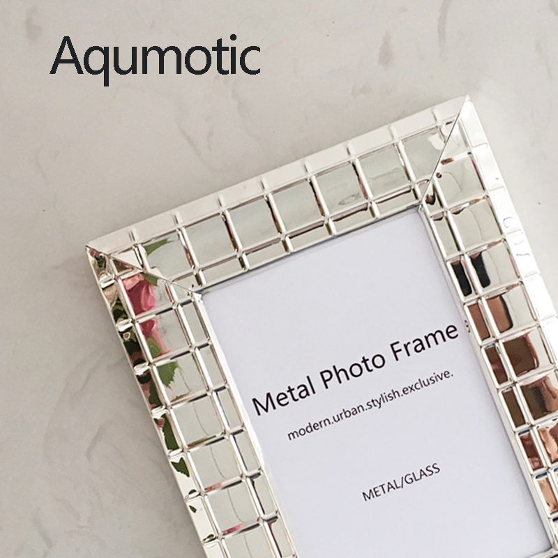 Aqumotic Nordic Iron Photo Fra - Desk Setup Simple recensione e prezzo