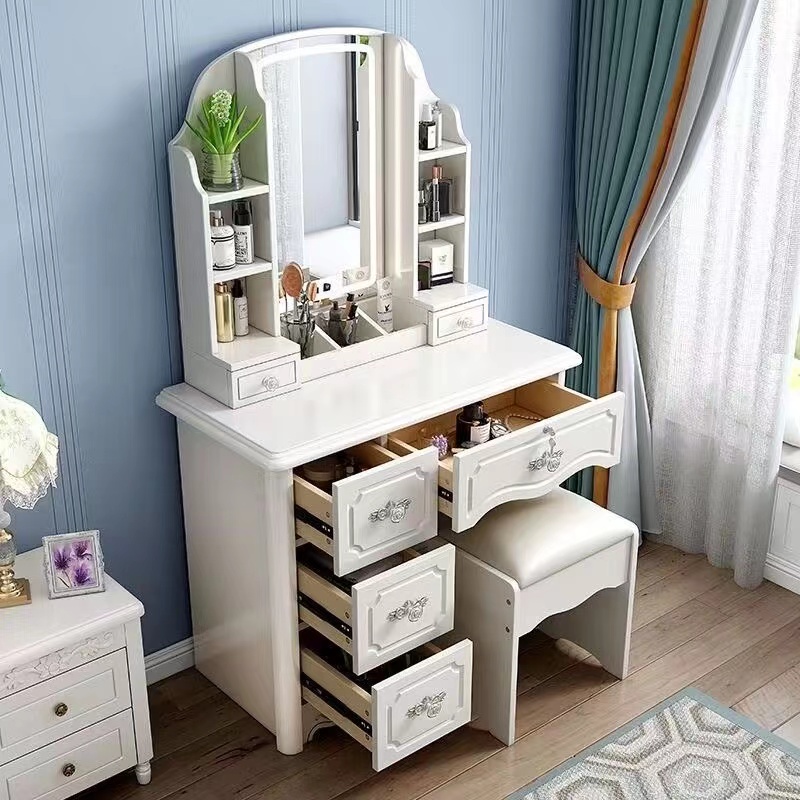 Set di Tavoli da Trucco Modern - Desk Setup Simple recensione e prezzo