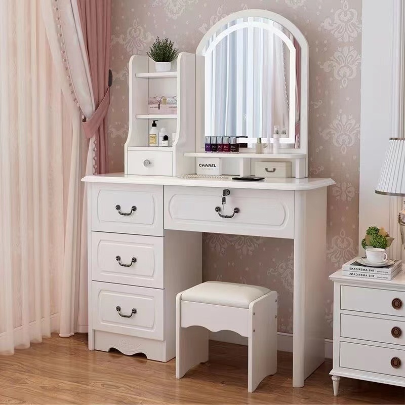 Set di Tavoli da Trucco Modern - Desk Setup Simple recensione e prezzo
